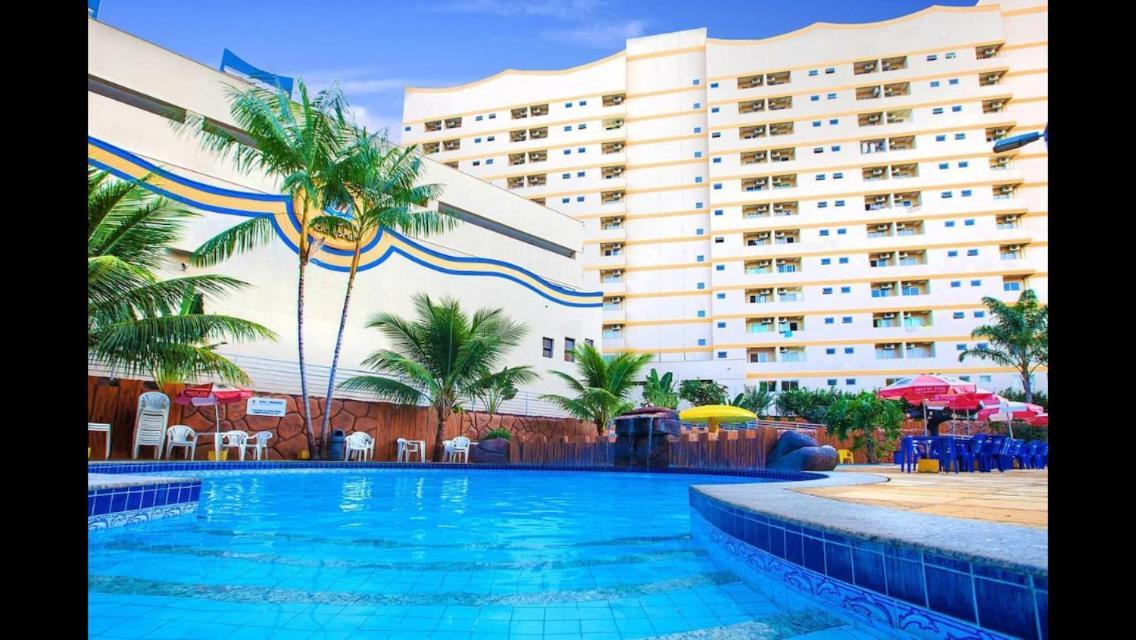 Hotel Golden Dolphin Com Cafe Da Manha! Piscinas 24H Caldas Novas Kültér fotó