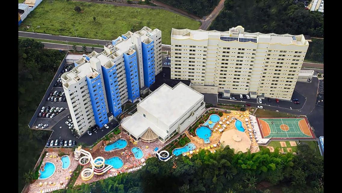 Hotel Golden Dolphin Com Cafe Da Manha! Piscinas 24H Caldas Novas Kültér fotó