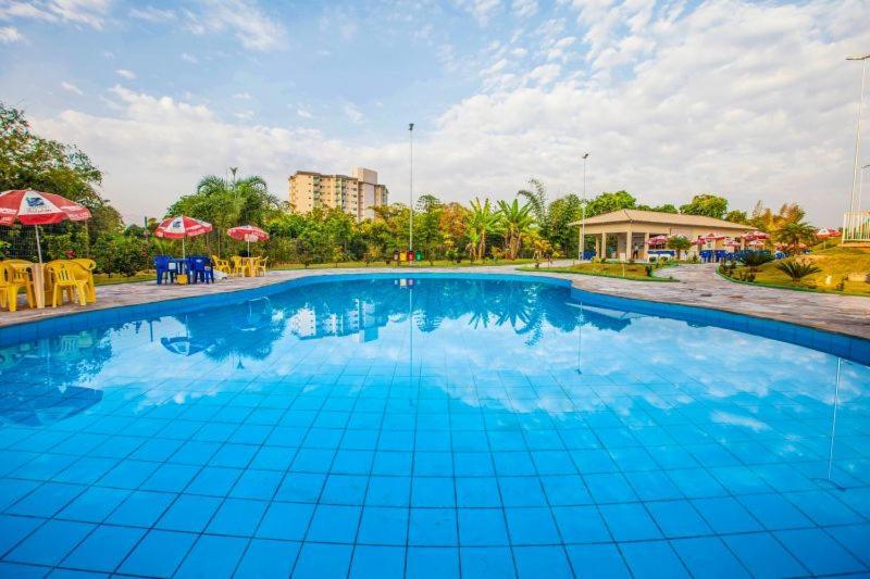 Hotel Golden Dolphin Com Cafe Da Manha! Piscinas 24H Caldas Novas Kültér fotó