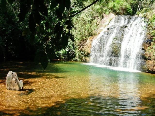 Hotel Golden Dolphin Com Cafe Da Manha! Piscinas 24H Caldas Novas Kültér fotó